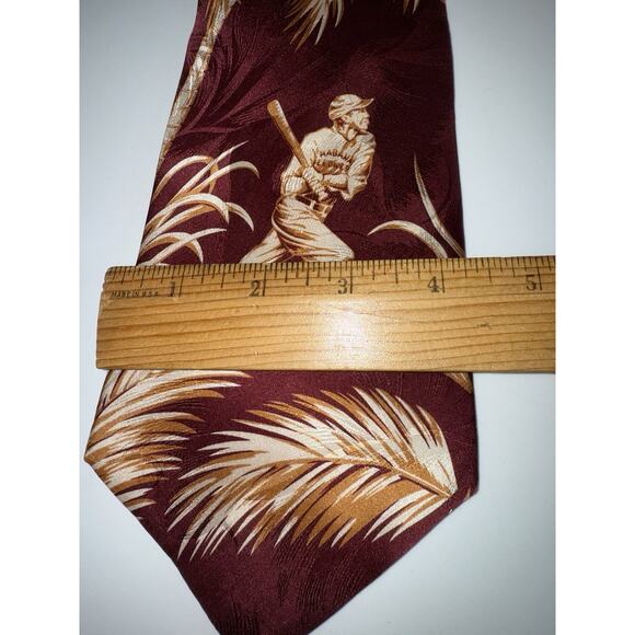 TOMMY BAHAMA Men's Baseball Burgundy Palm Trees Tropical Silk Neck Classic Tie - Picture 7 of 8